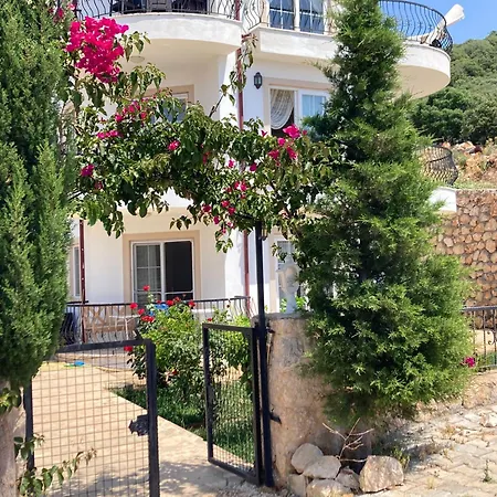 Kas Guezey Apart 3+1 Doga Ve Deniz Manzarali Exterior photo
