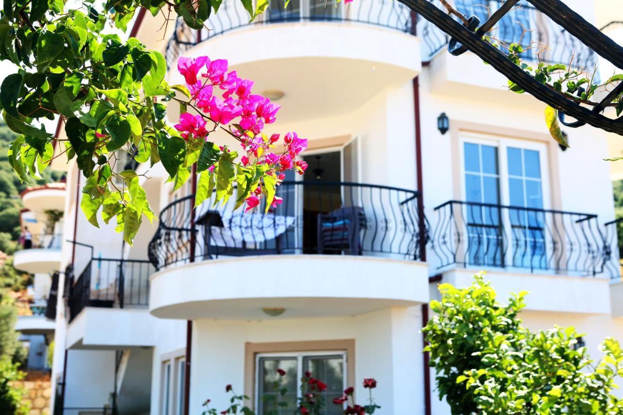 Guezey 3+1 Doga Ve Deniz Manzarali Apartment